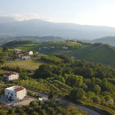 Dimora Rossipinti 住宿加早餐酒店 Filetto (Chieti)