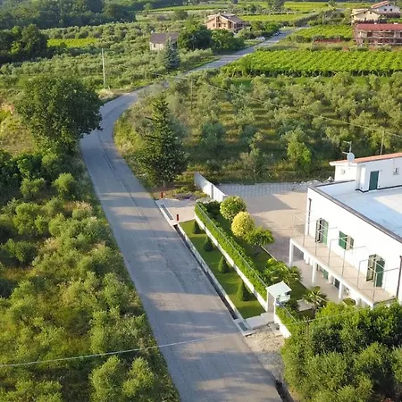 Dimora Rossipinti 住宿加早餐酒店 3*