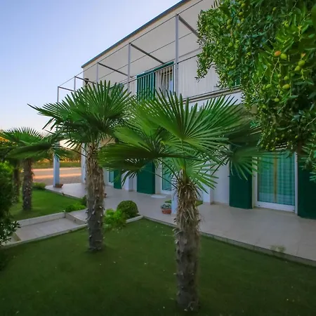 Dimora Rossipinti 住宿加早餐酒店 Filetto (Chieti)