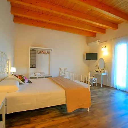 Dimora Rossipinti Bed & Breakfast Filetto (Chieti)