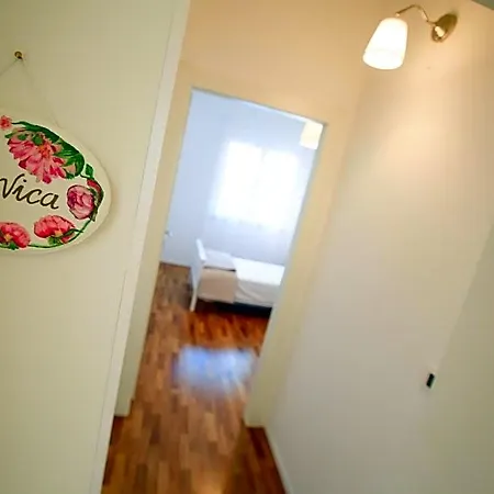 Dimora Rossipinti Bed & Breakfast